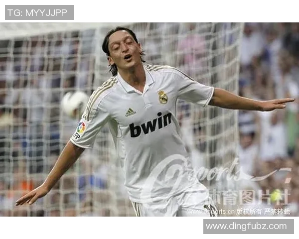 星际联赛中的足球巨星与银河战舰的传奇之旅 星际联赛中的足球巨星与银河战舰的传奇之旅