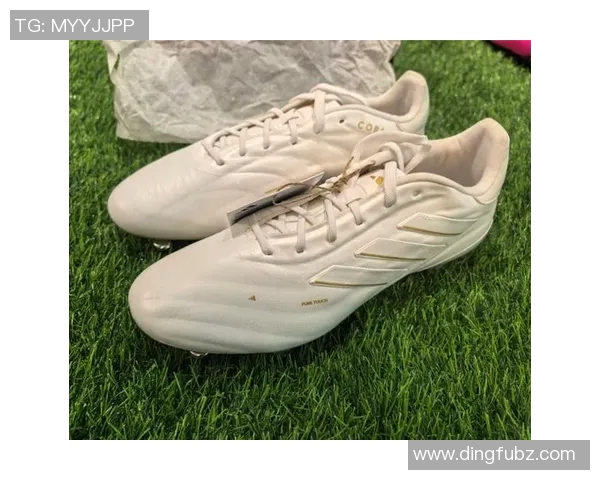 足球明星们的足球鞋选择揭秘你知道他们穿的是哪双吗