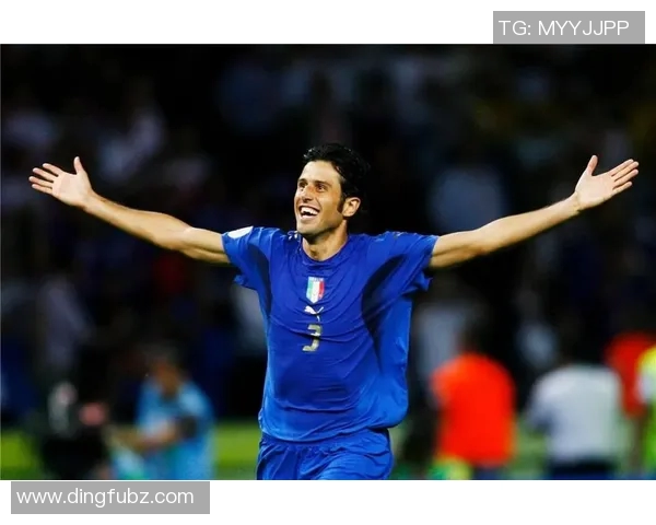 高清足球明星武磊壁纸精选展示让你随时感受球场激情与魅力 高清足球明星武磊壁纸精选展示让你随时感受球场激情与魅力